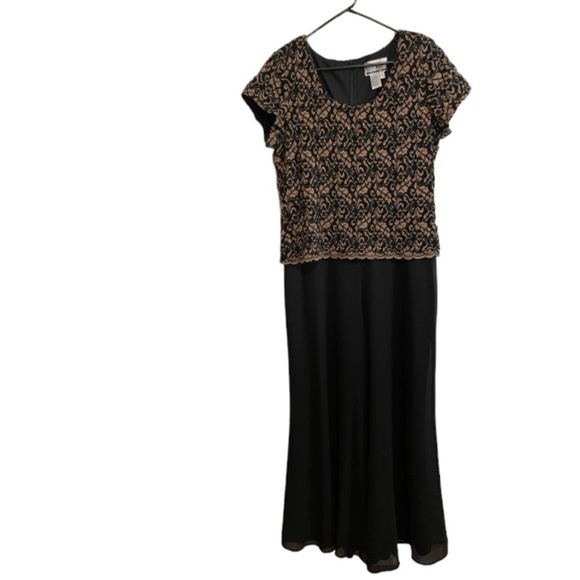 Sheri Martin Pants - Sheri Martin Lace Overlay Jumpsuit Size 16